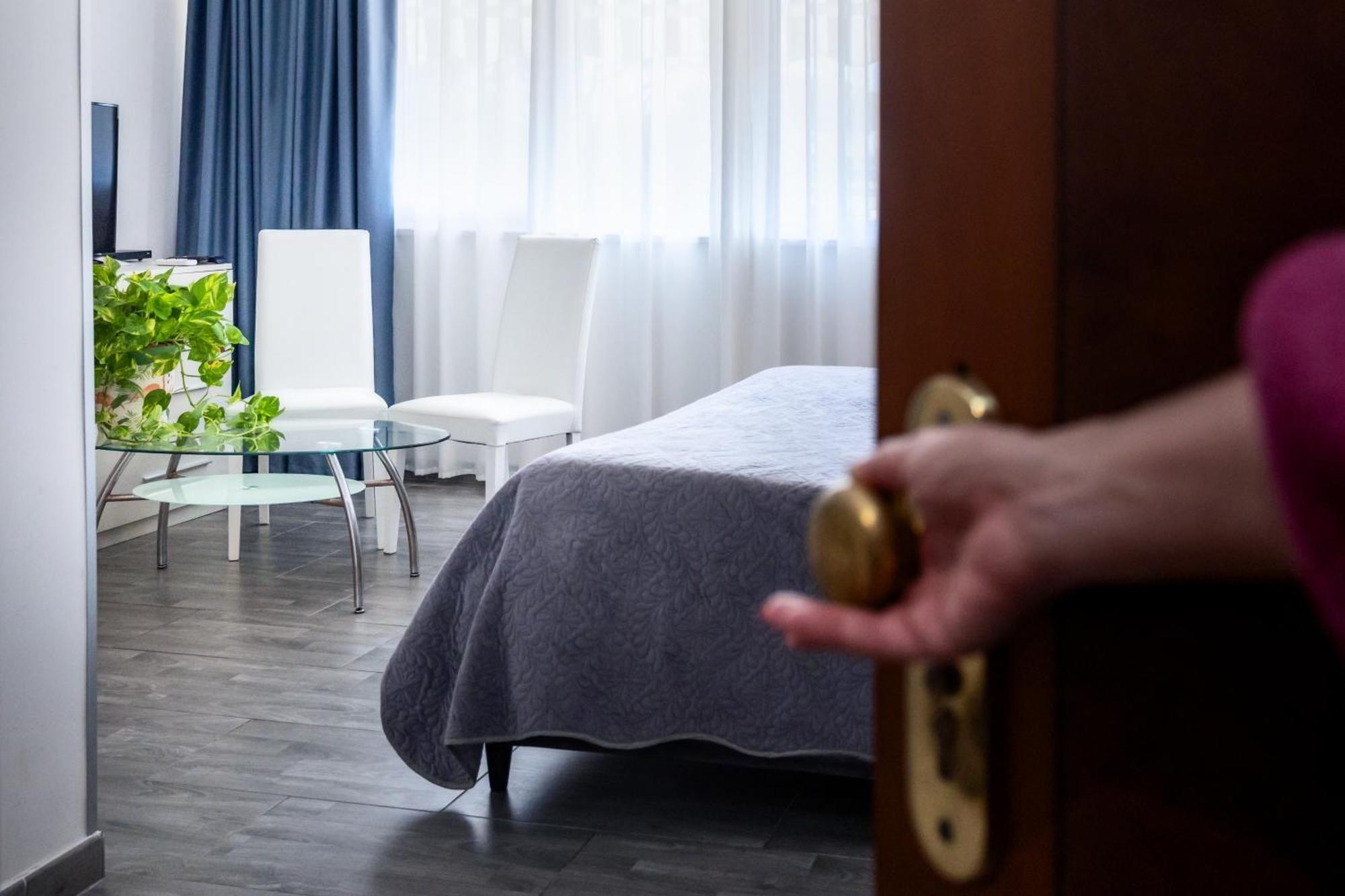 Hotel Giulietta E Romeo กาซาล ปาล็อกโก ภายนอก รูปภาพ