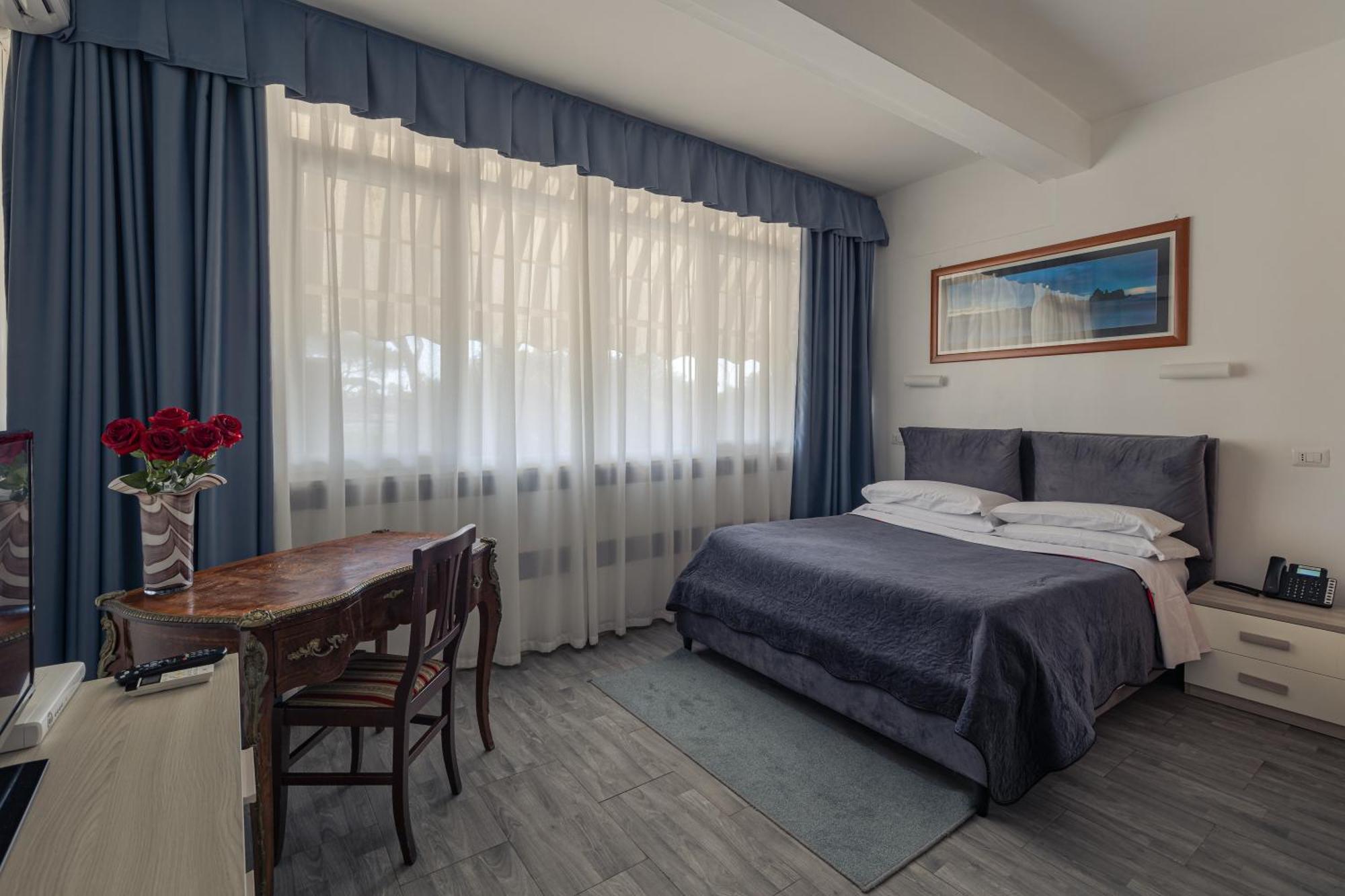 Hotel Giulietta E Romeo กาซาล ปาล็อกโก ภายนอก รูปภาพ