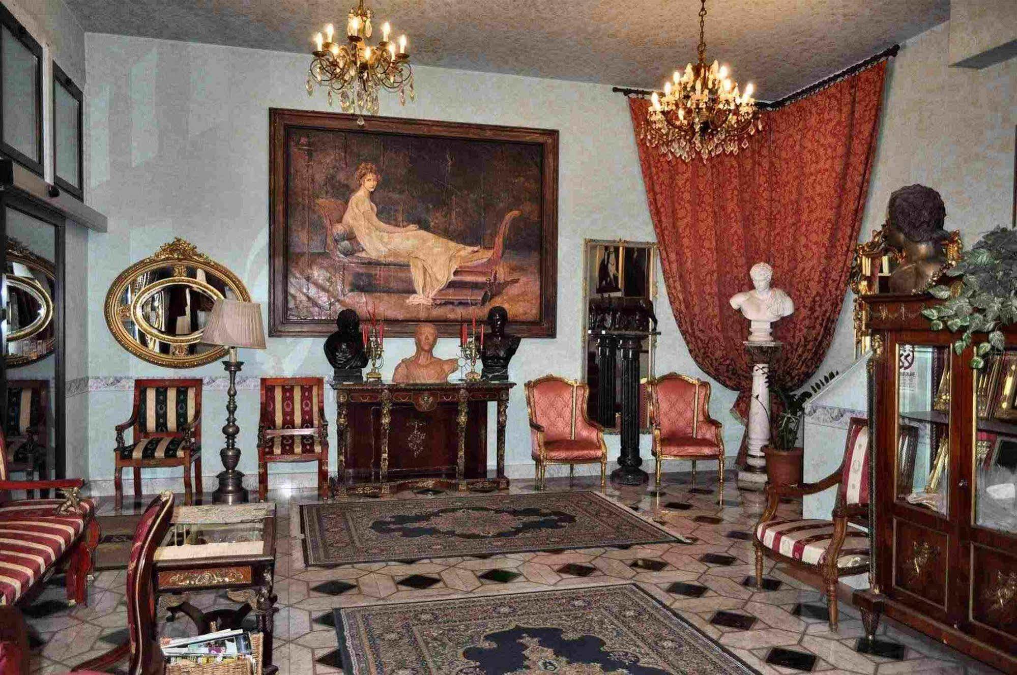 Hotel Giulietta E Romeo กาซาล ปาล็อกโก ภายนอก รูปภาพ