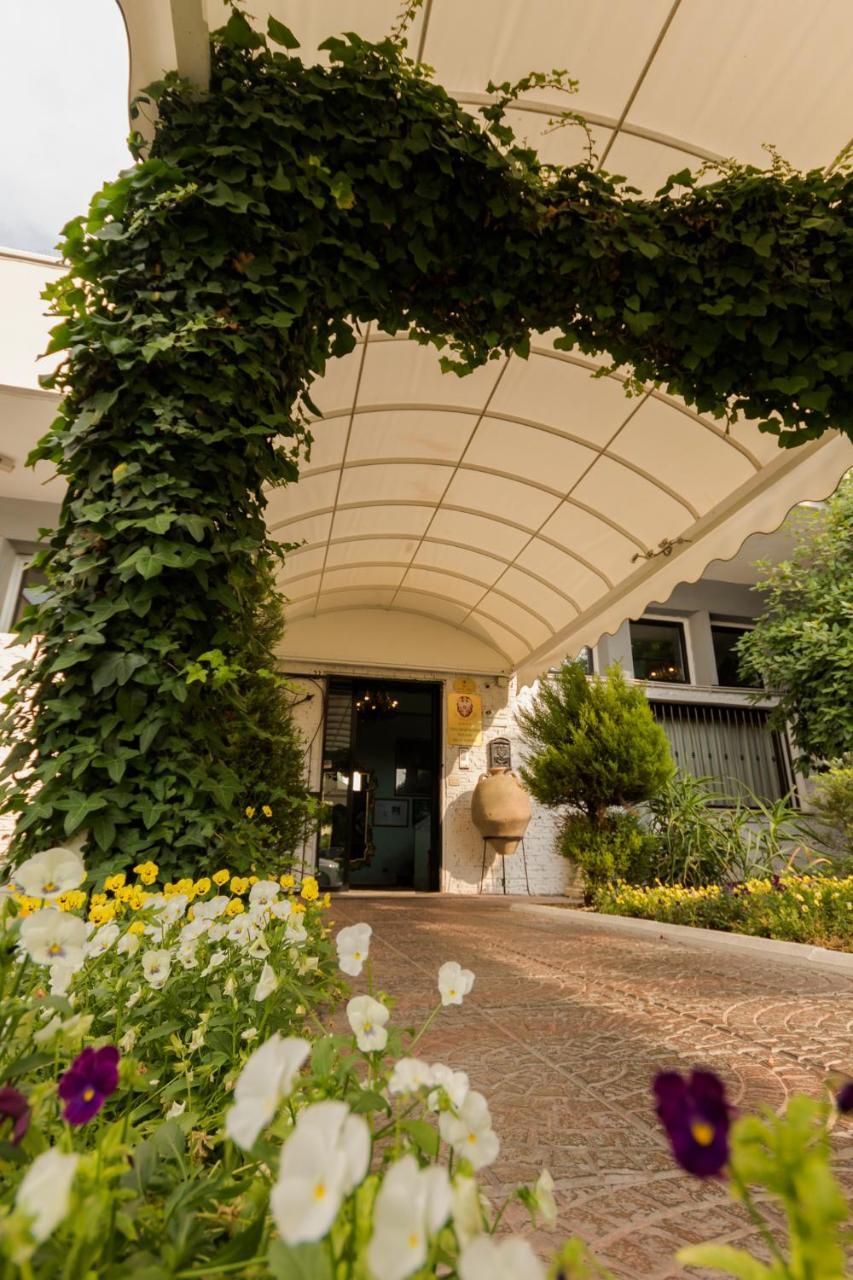 Hotel Giulietta E Romeo กาซาล ปาล็อกโก ภายนอก รูปภาพ